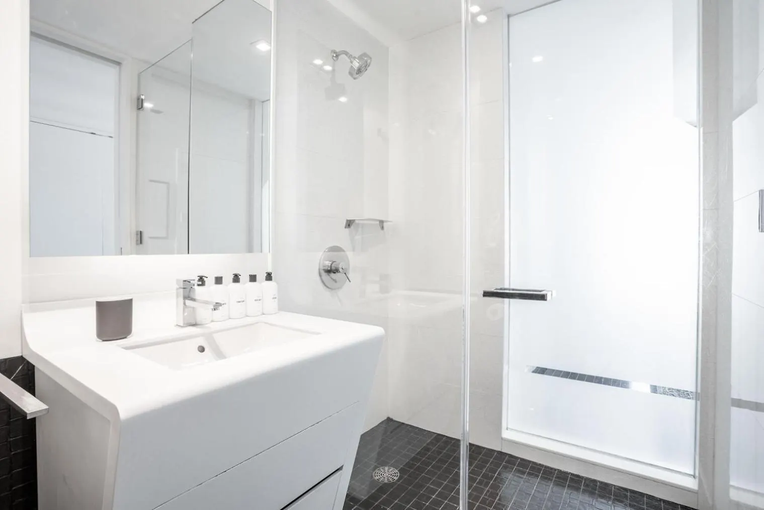 Studio In Tribeca W Gym Lounge Roof Deck Nyc-1373 New York